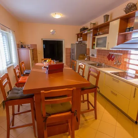 Mirela Hébergement de vacances