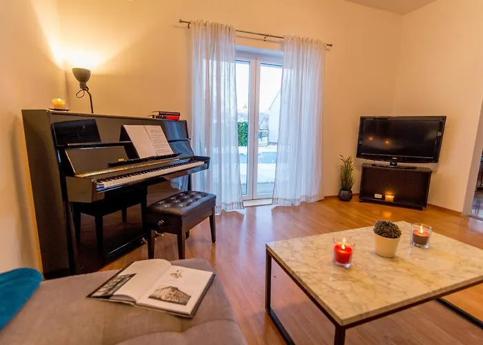 Tatil Evi Mirela Studenci