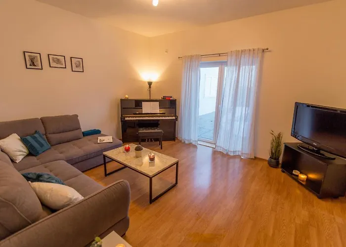 Tatil Evi Mirela Studenci